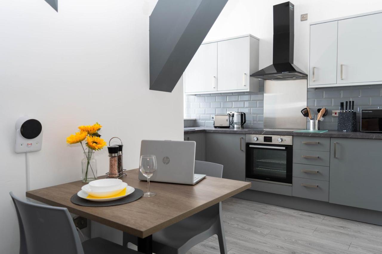 Sky Apartments 布雷得佛 外观 照片
